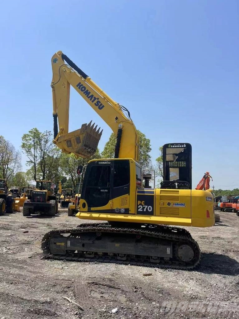 Komatsu PC 270 Εκσκαφείς με ερπύστριες