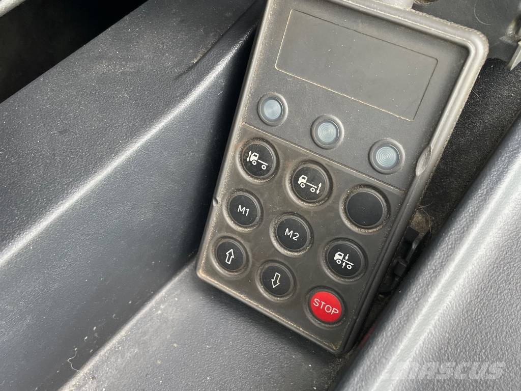 Iveco 140E 28 ボックスボディー、ウイング、箱車