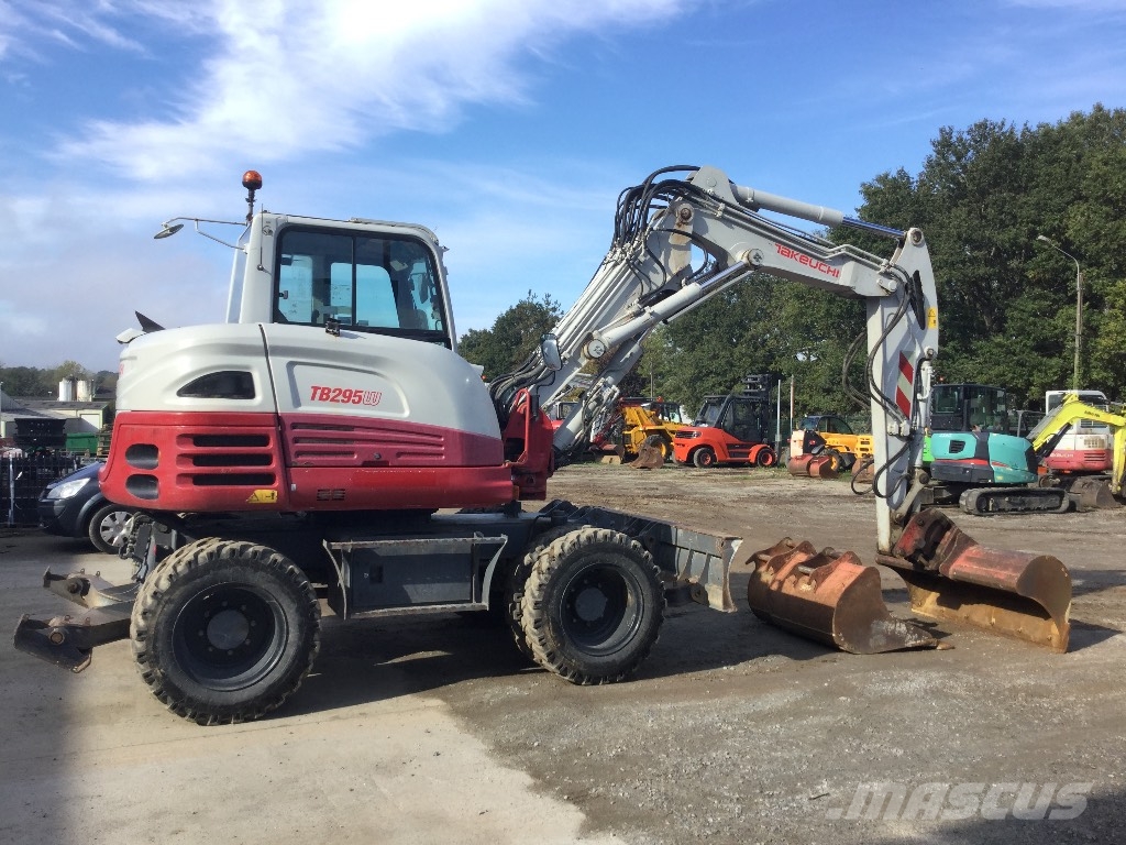 Takeuchi TB 295 W Excavadoras de ruedas
