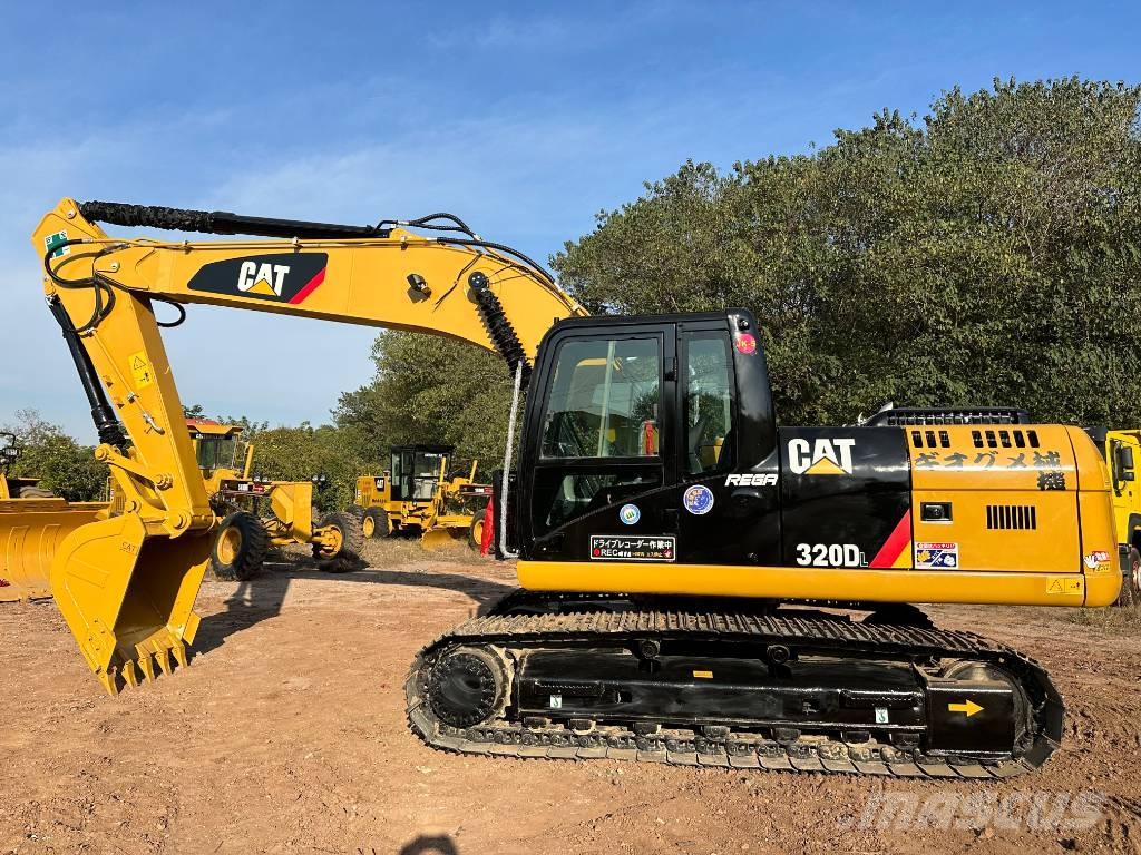 CAT 320D Bagri goseničarji