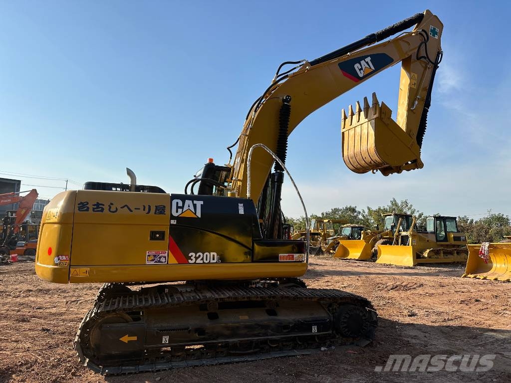 CAT 320D Bagri goseničarji