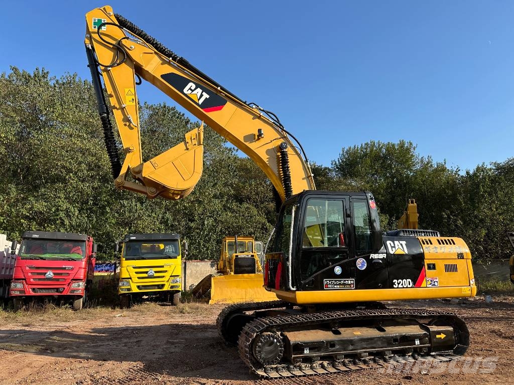 CAT 320D Bagri goseničarji