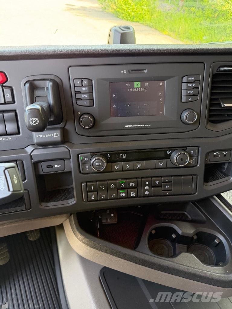 Scania R460 A6x2NA Motrici e Trattori Stradali
