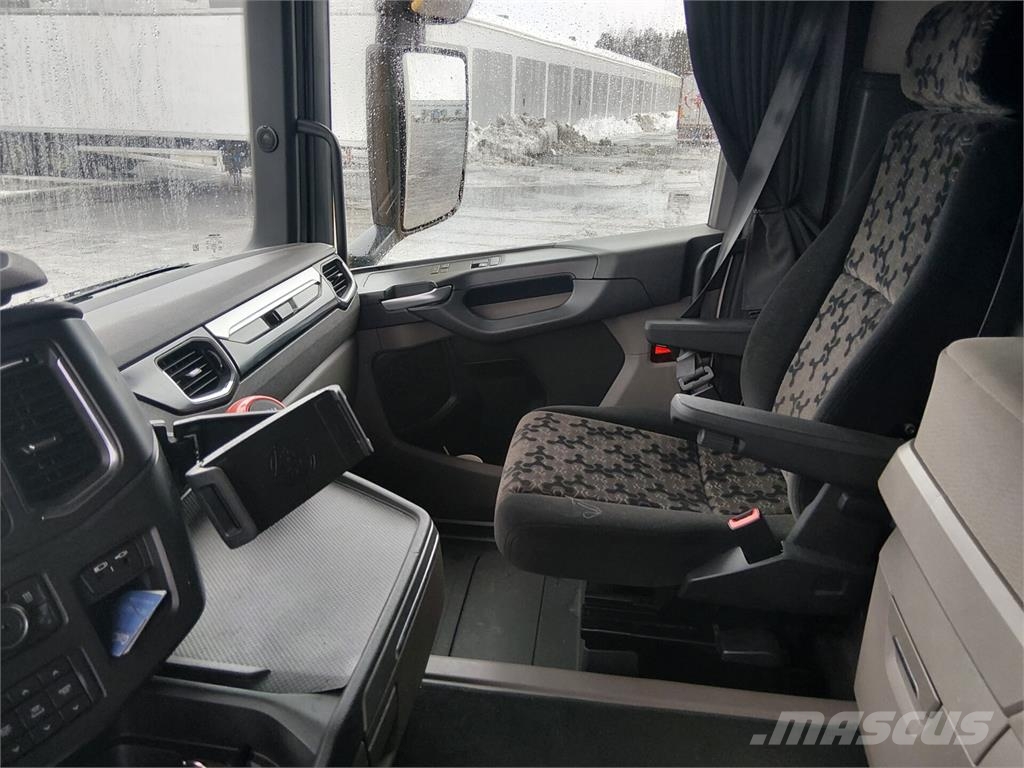 Scania R410 CNG Camiões caixa temperatura controlada