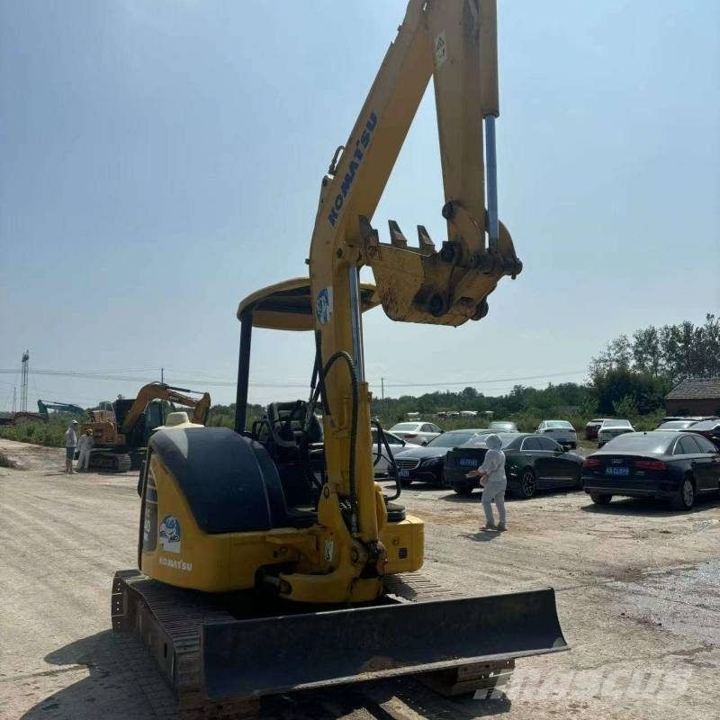 Komatsu PC40MR حفارات صغيرة أقل من 7 طن (حفارات صغيرة)