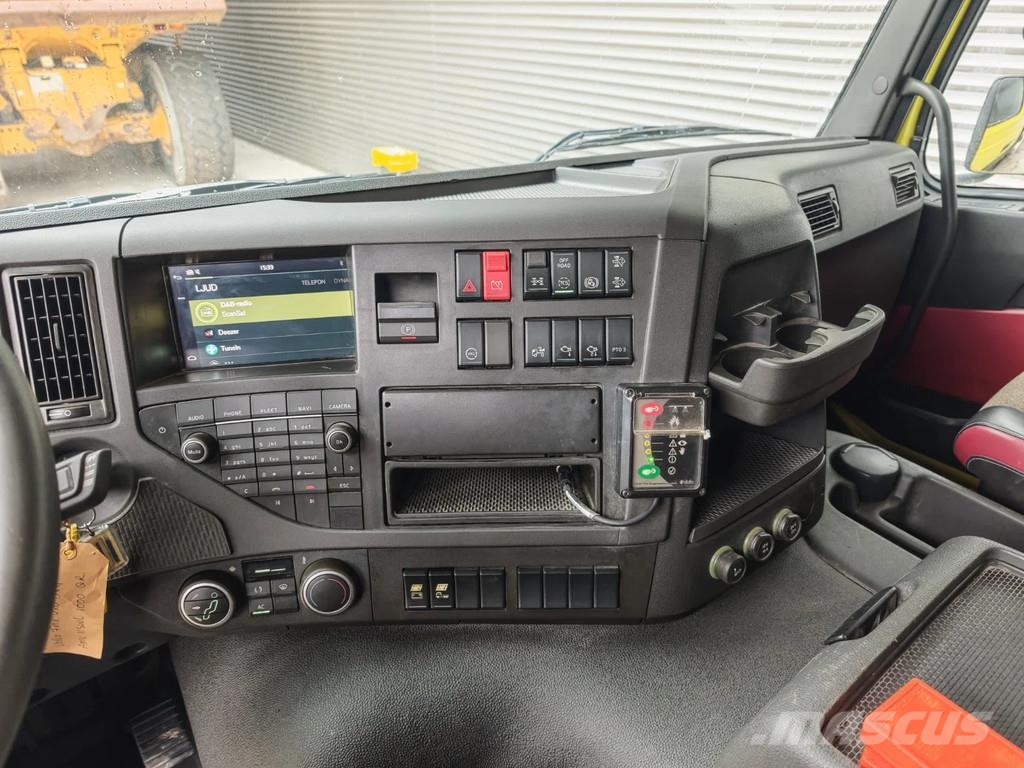 Volvo FMX 420 8x4 AMV 11 SWL 1000 QR Tunnelplatform Truck mounted aerial platforms