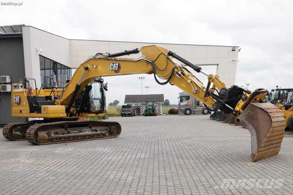CAT 326 Pelle sur chenilles