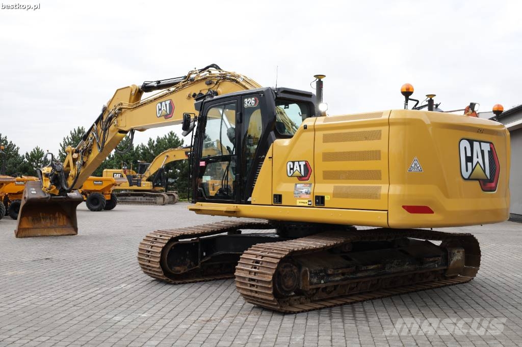 CAT 326 Pelle sur chenilles