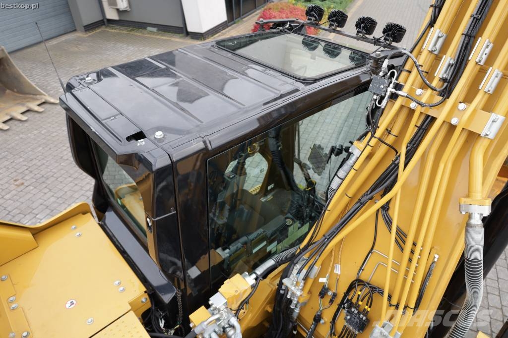 CAT 326 Pelle sur chenilles
