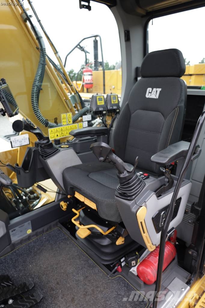 CAT 326 Pelle sur chenilles