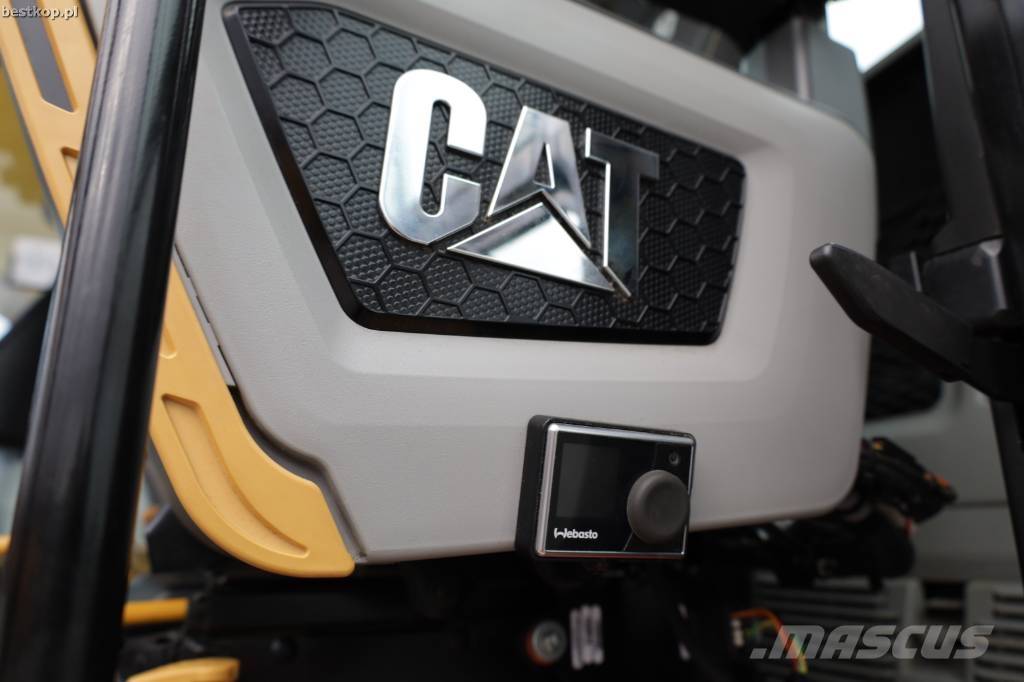 CAT 326 Pelle sur chenilles