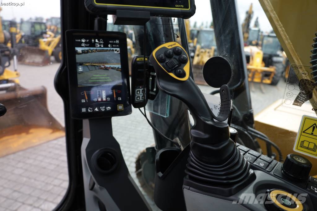 CAT 326 Pelle sur chenilles