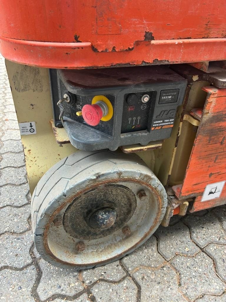 JLG 1230 ES Personenliften en invalideliften