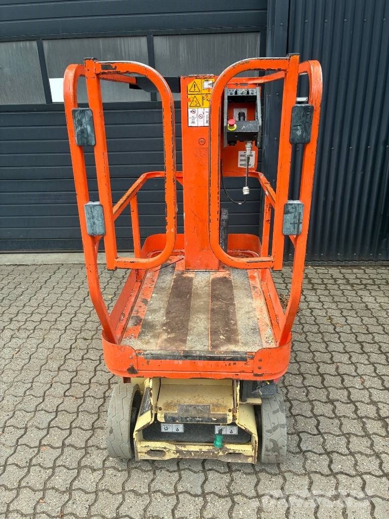 JLG 1230 ES Personenliften en invalideliften