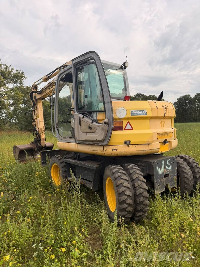 New Holland MH 2.6 휠 굴삭기