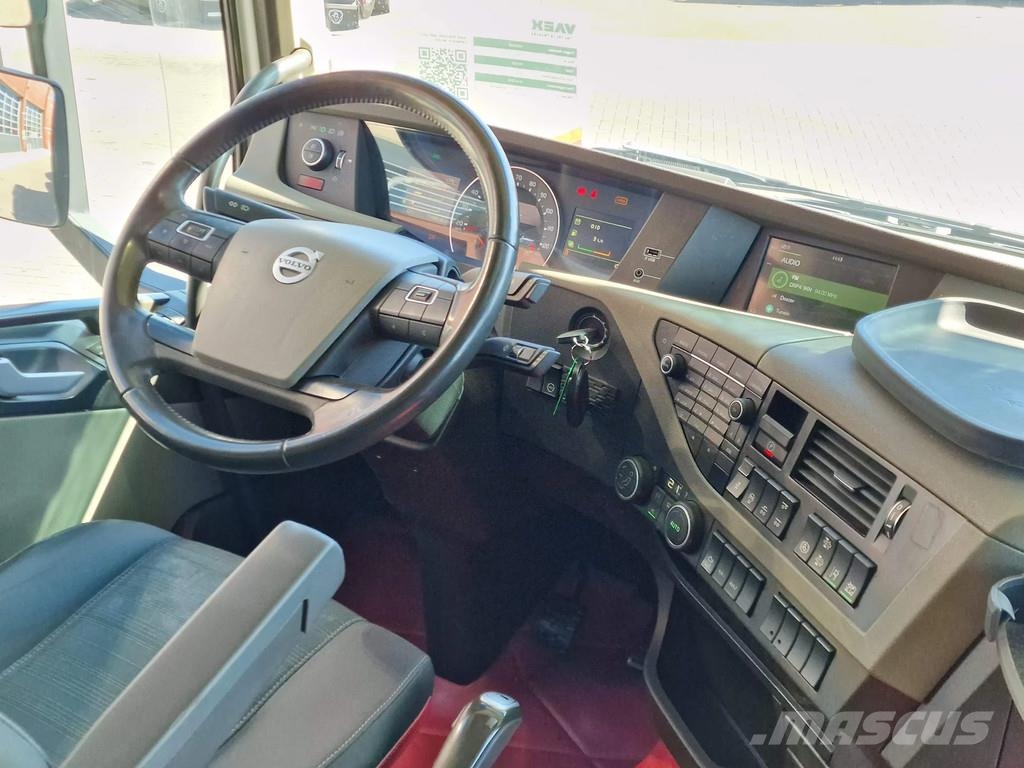 Volvo FH 13.500 Low roof 6x2 - PTO/Hydraulic - 3.00 WB - Trækkere