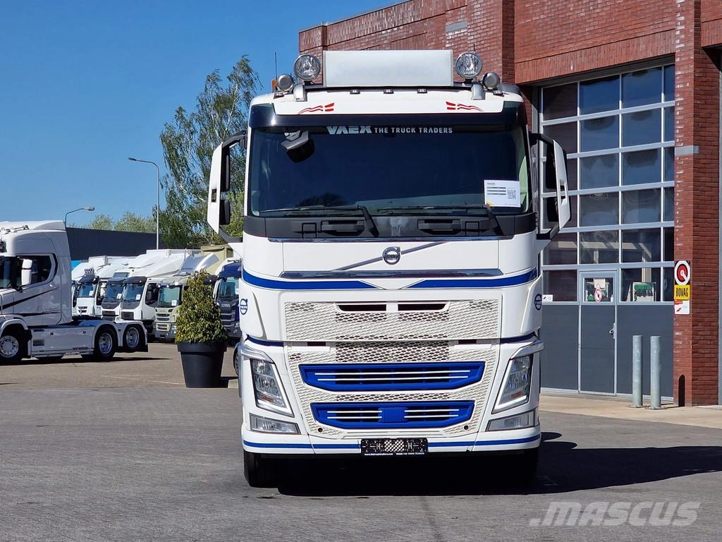 Volvo FH 13.500 Low roof 6x2 - PTO/Hydraulic - 3.00 WB - Vetopöytäautot