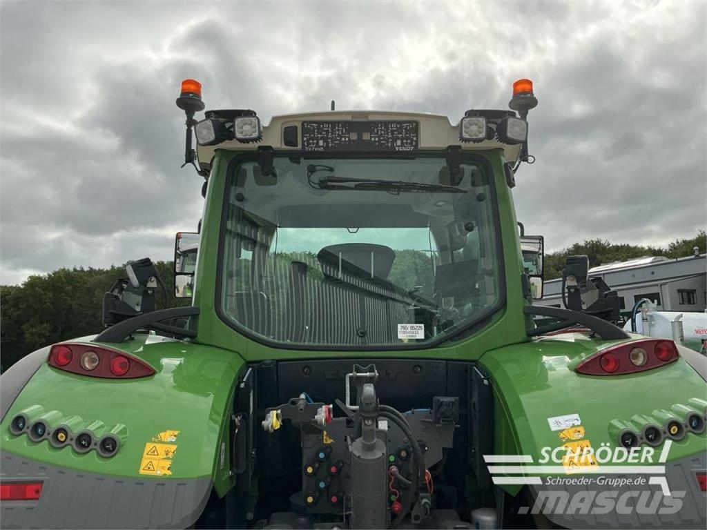 Fendt 724 VARIO GEN6 PROFI PLUS Tratores Agrícolas usados