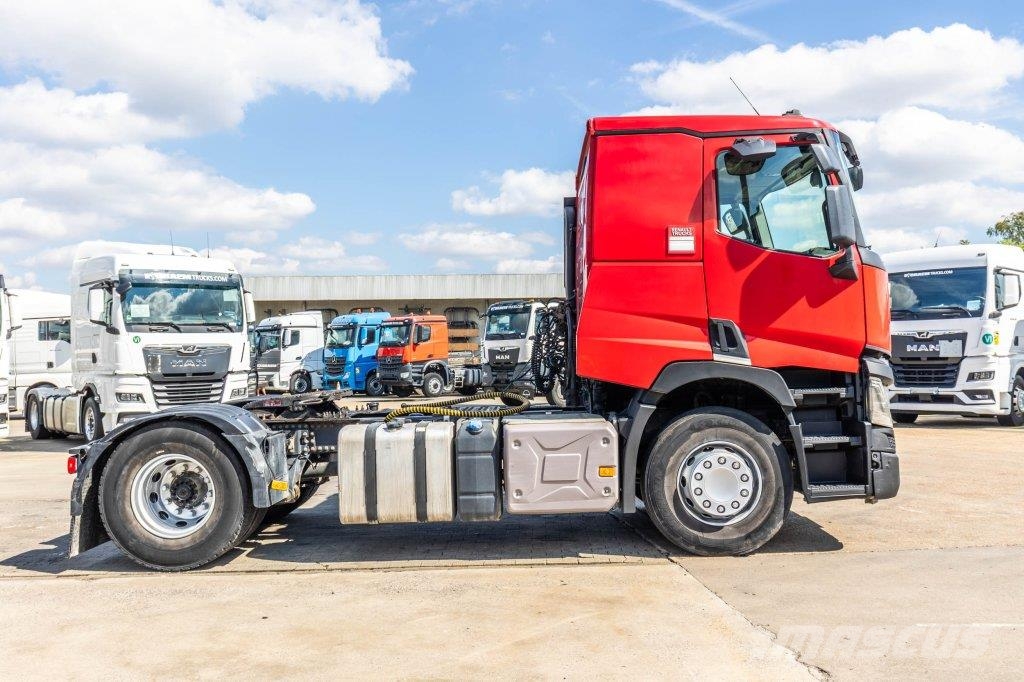 Renault T460+HYDR وحدات الجر