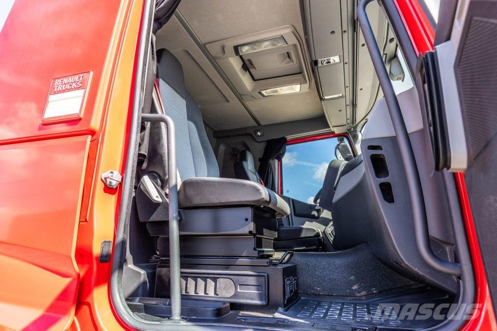 Renault T460+HYDR Trekkers