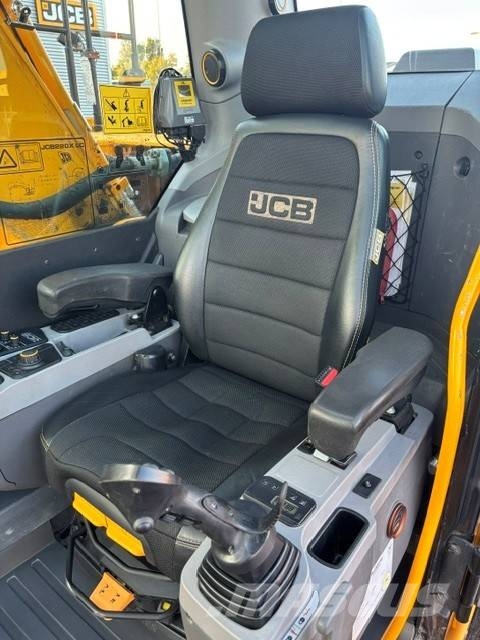 JCB 220X LC Raupenbagger