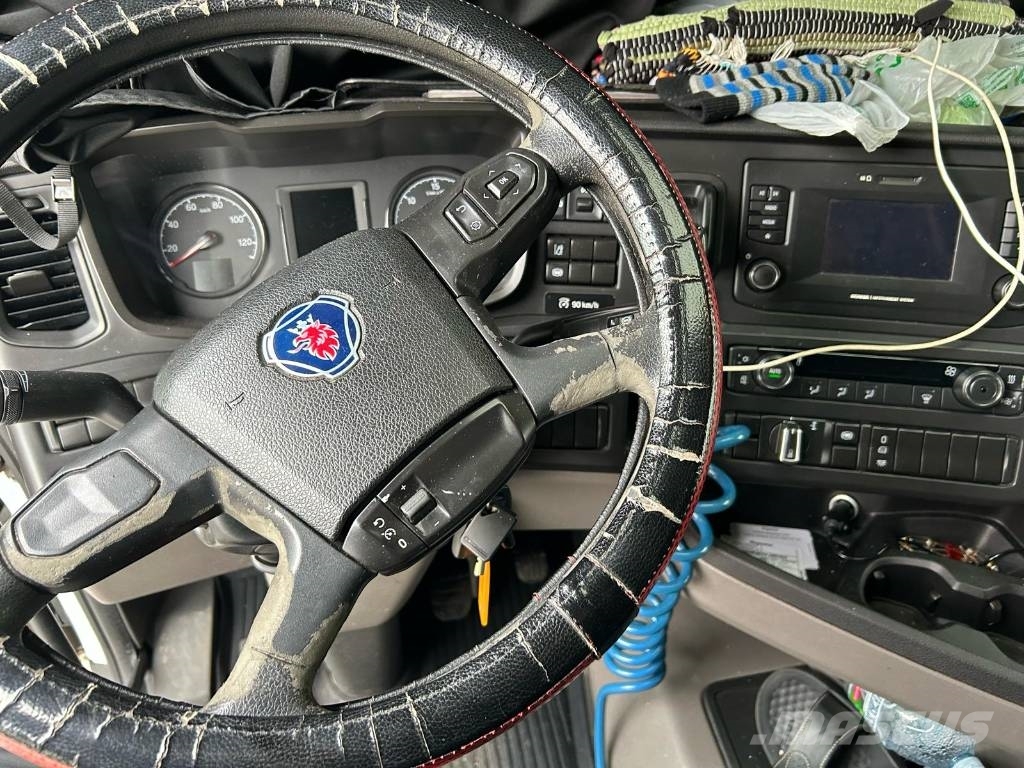 Scania R410 4x2 트랙터 유닛