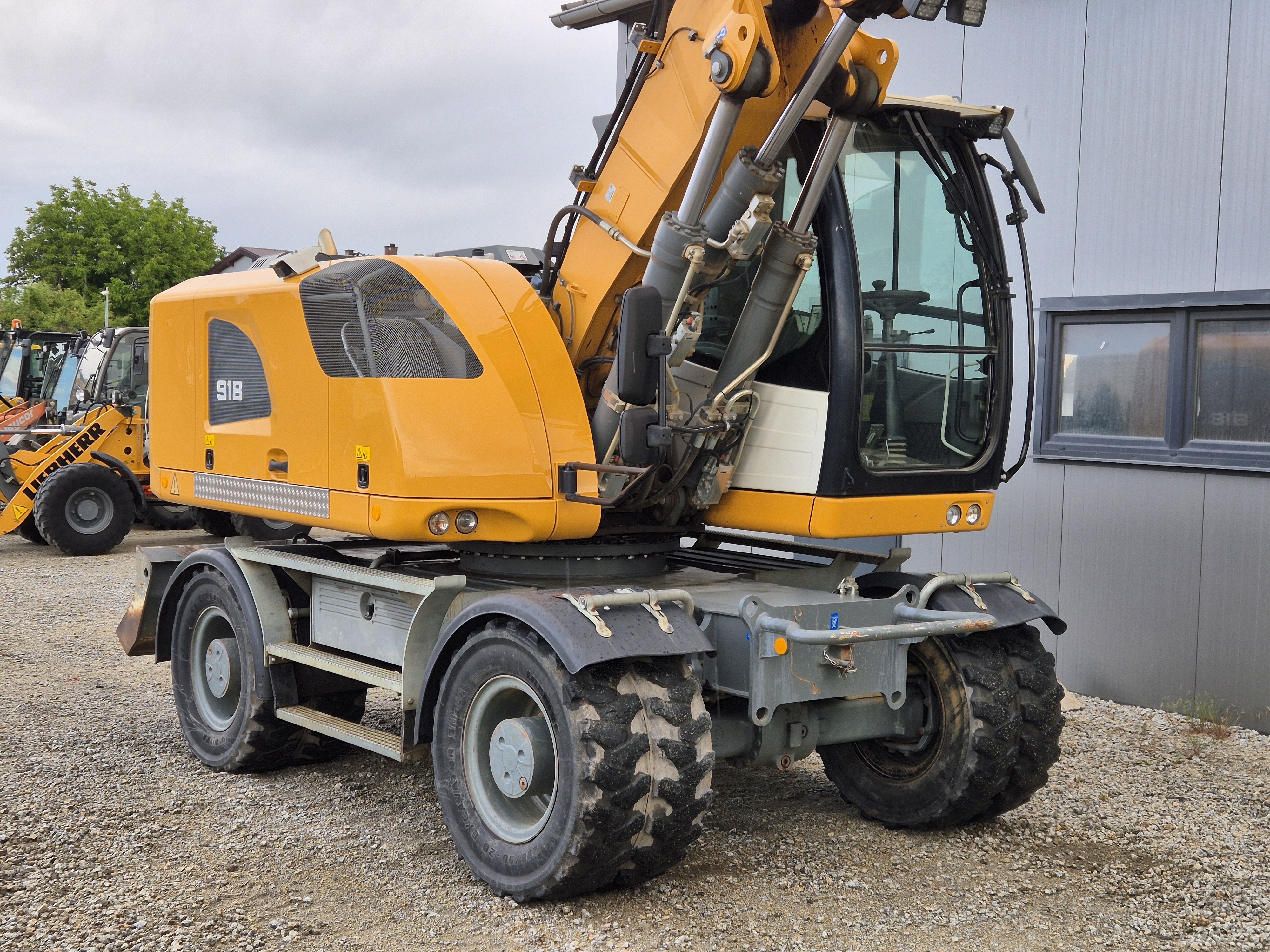 Liebherr A 918 Litronic Excavadoras de ruedas