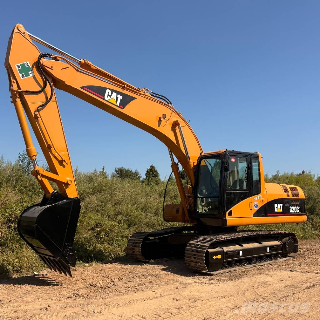 CAT 320 CL Excavatoare pe șenile