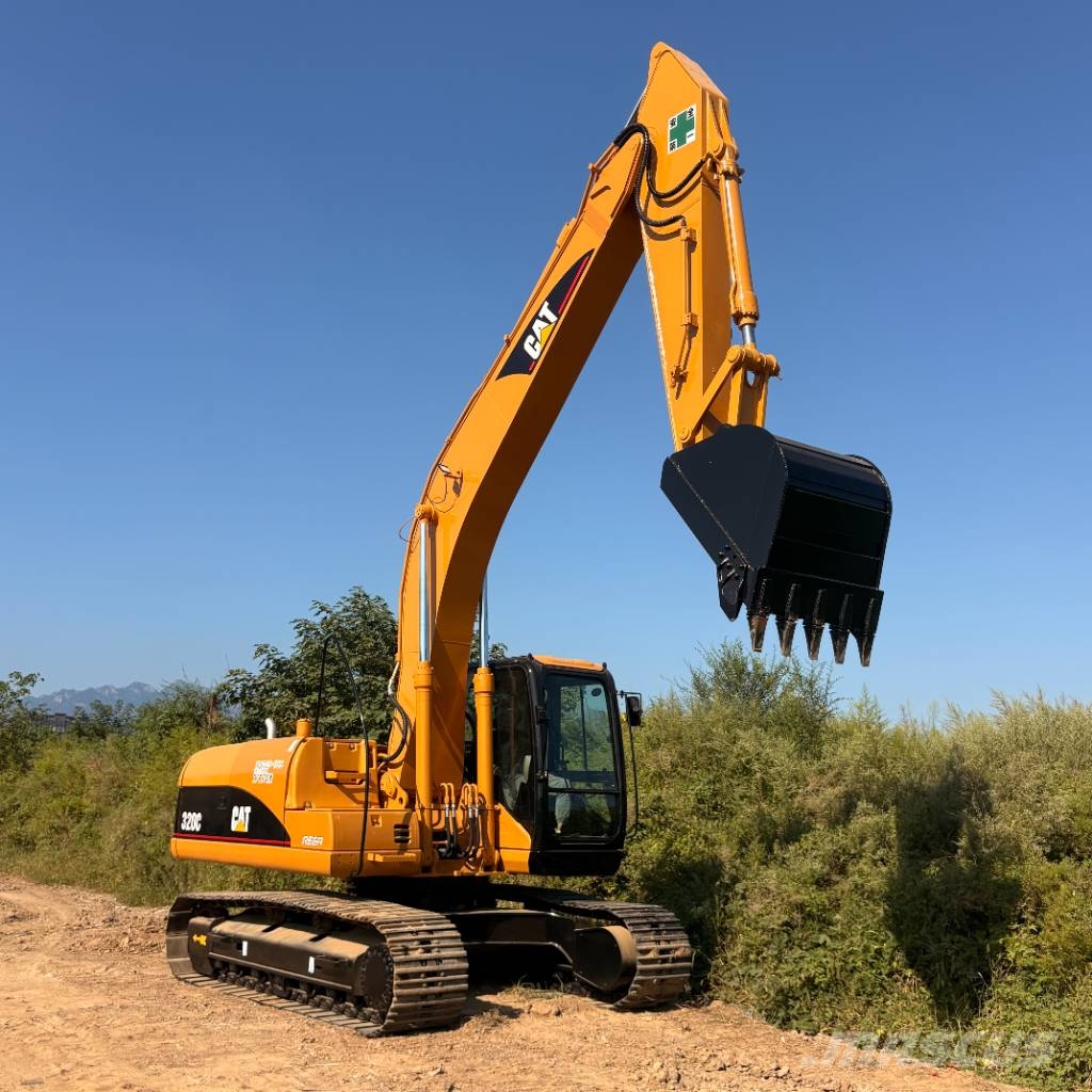 CAT 320 CL Excavatoare pe șenile