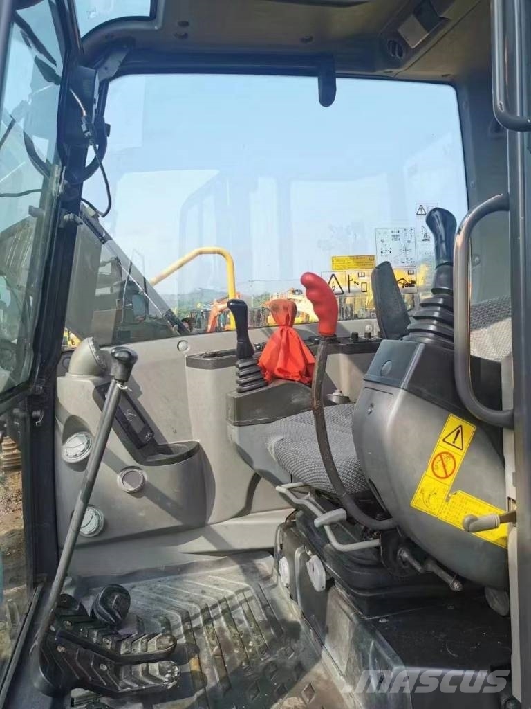 Volvo EC 80D PRO Pelle sur chenilles