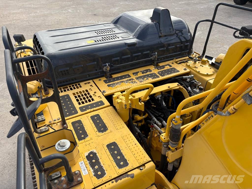 Komatsu PC360 Long Reach Raupenbagger