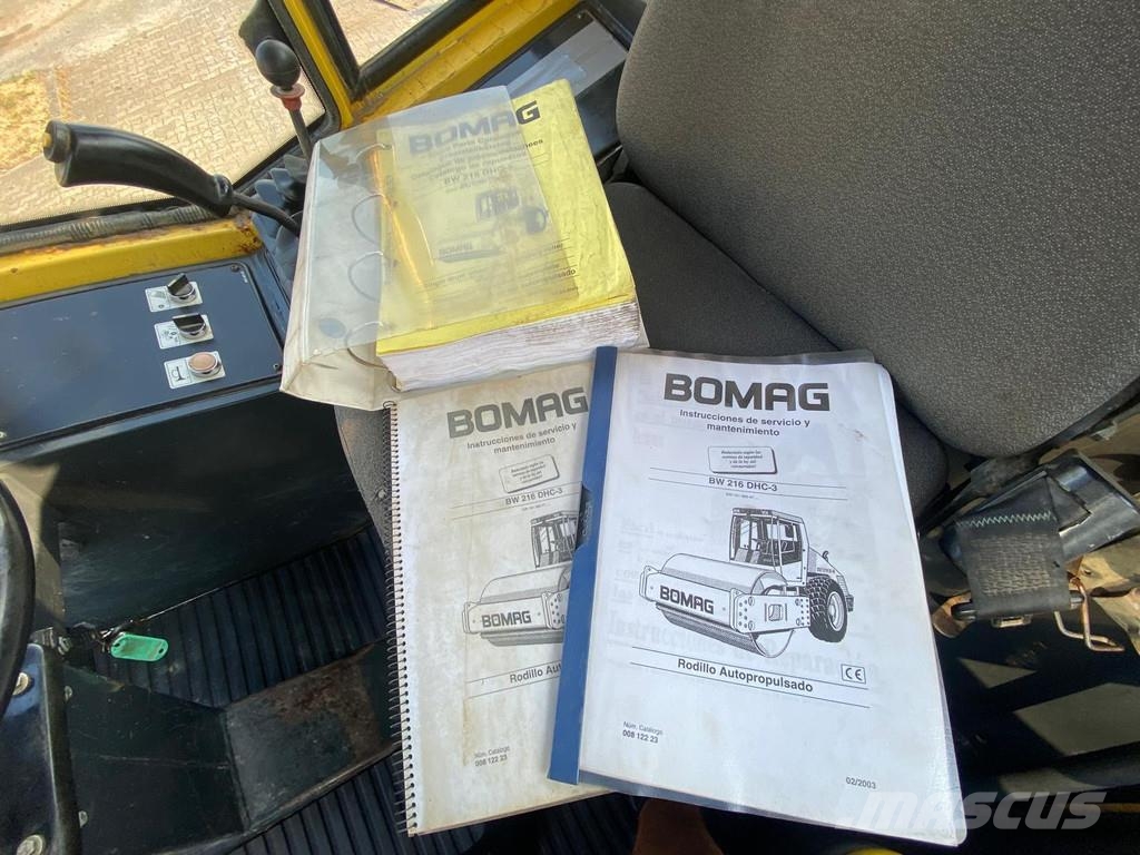 Bomag BW216 . Andre tromler