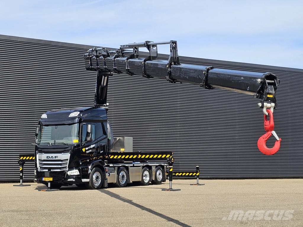 DAF XF 530 8x2 / HMF 9520 K8 / NIEUW! Kamioni sa kranom