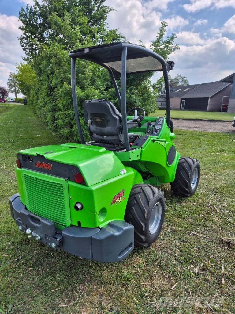 Avant 750 750 Kompaktlastare