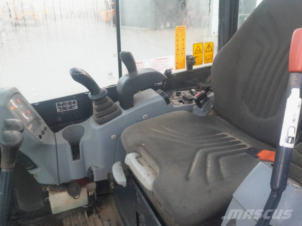 Kubota U 27-4 Minigraafmachines < 7t