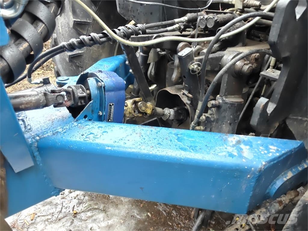  Omavalmiste Metsäkärry Logset 5F kuormatilalla Metsäperävaunut