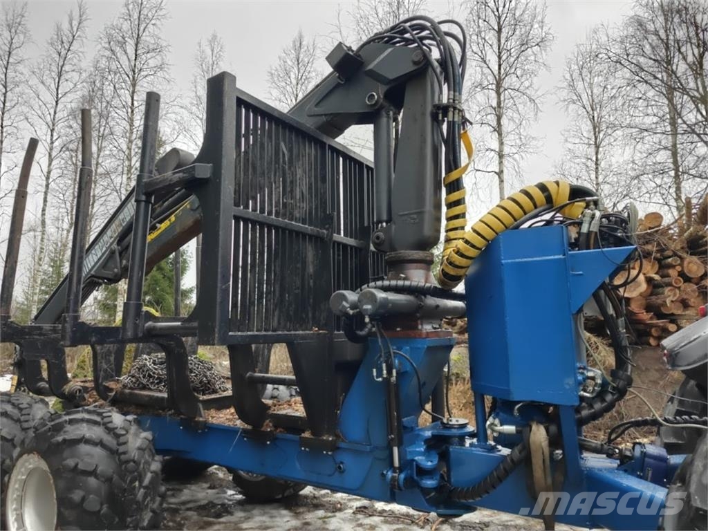  Omavalmiste Metsäkärry Logset 5F kuormatilalla Metsäperävaunut