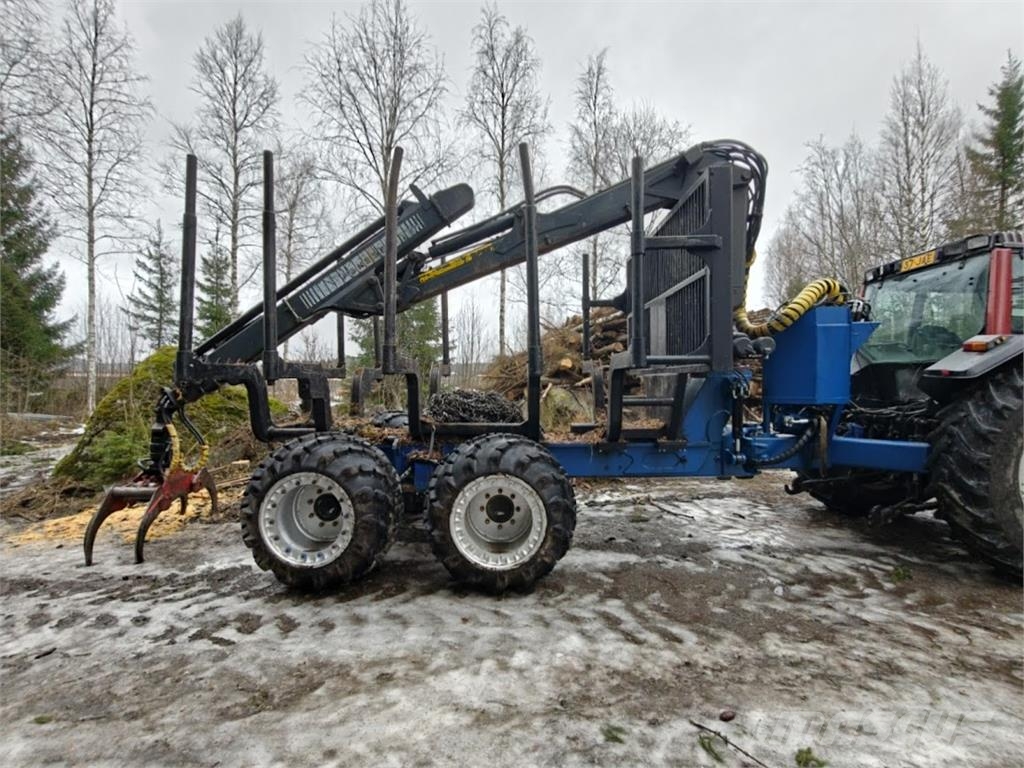  Omavalmiste Metsäkärry Logset 5F kuormatilalla Metsäperävaunut