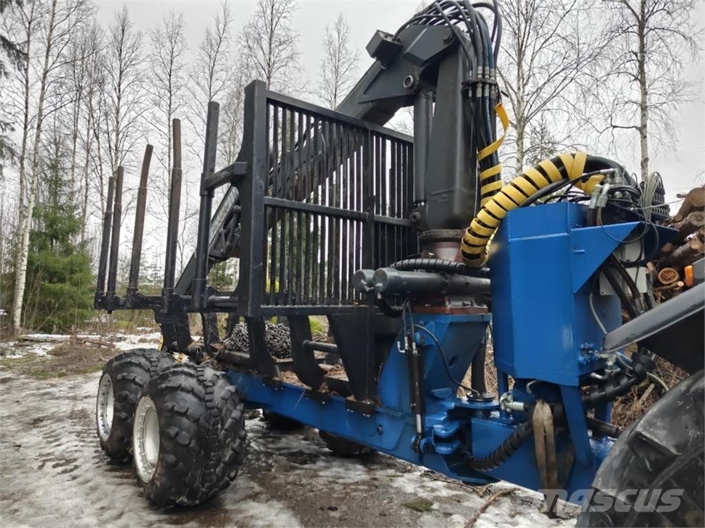  Omavalmiste Metsäkärry Logset 5F kuormatilalla Metsäperävaunut