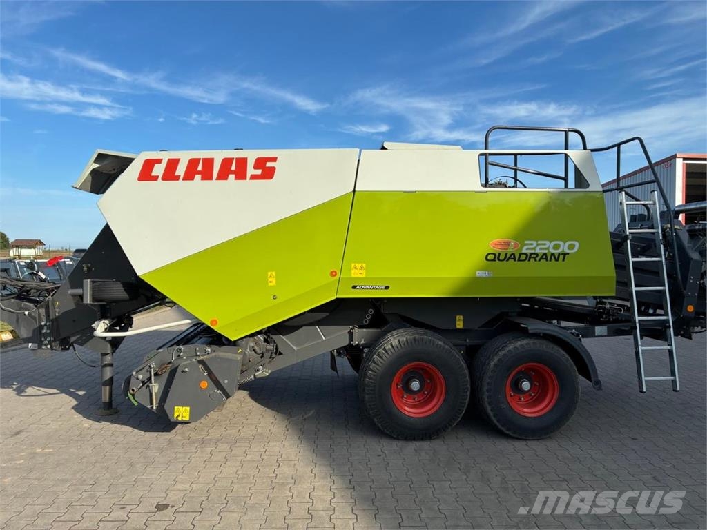 CLAAS Quadrant 2200 محزمات مربعة