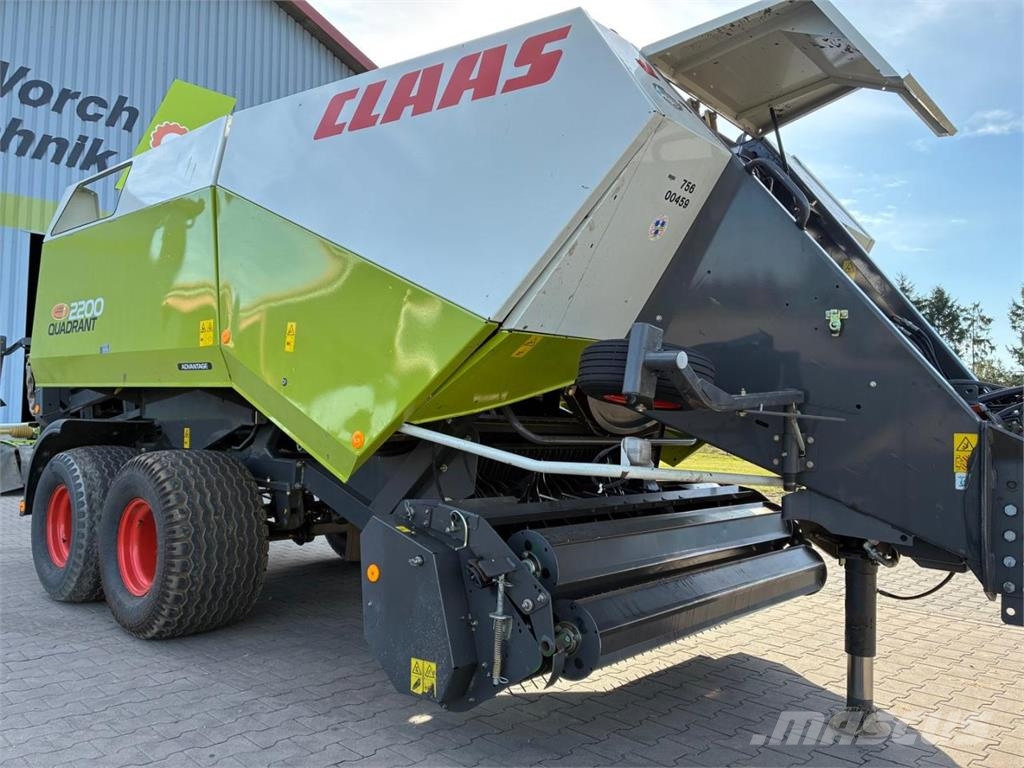 CLAAS Quadrant 2200 محزمات مربعة