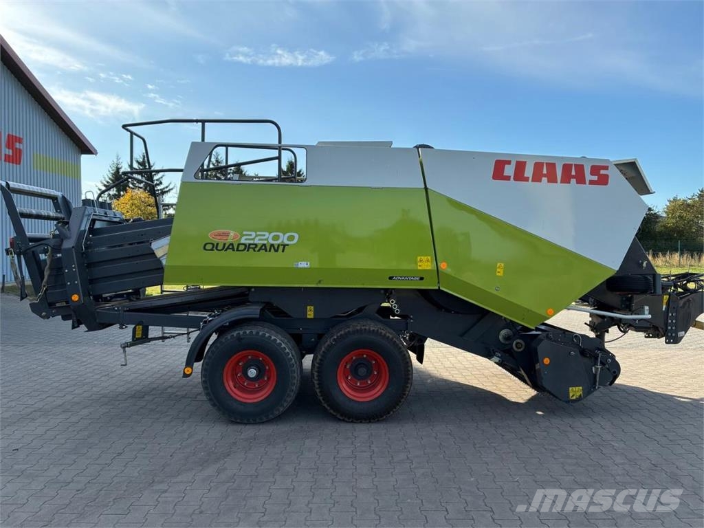 CLAAS Quadrant 2200 محزمات مربعة