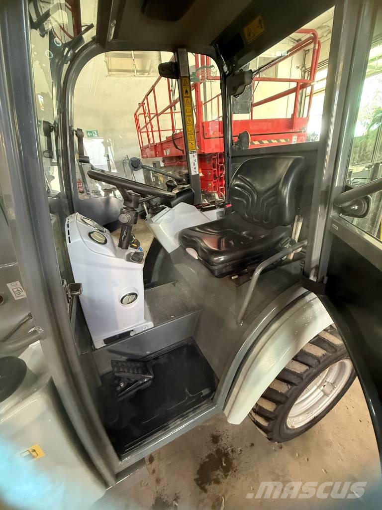 Wacker Neuson 5035, Kramer Фронтальные погрузчики