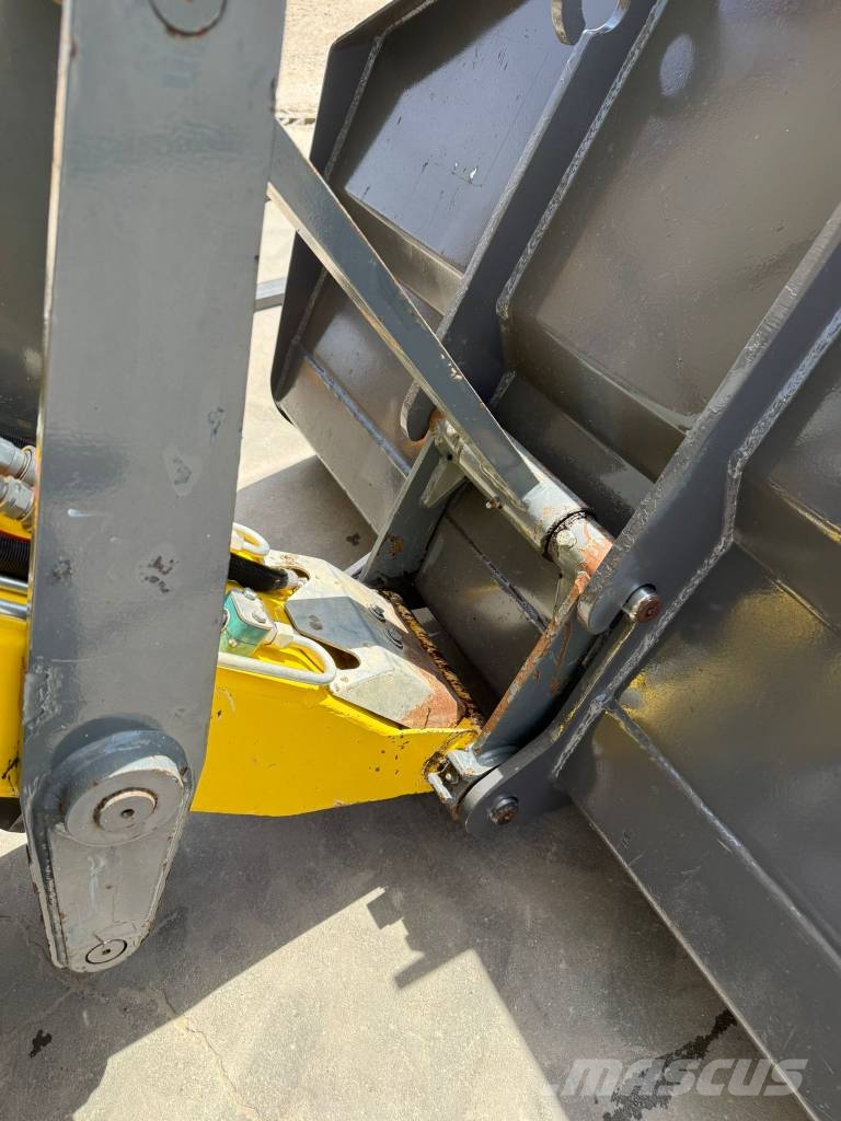 Wacker Neuson 5035, Kramer Фронтальные погрузчики