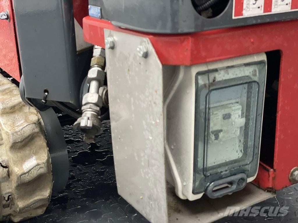 Hinowa LIGHTLIFT 17.75 رافعات سلة مفصلية
