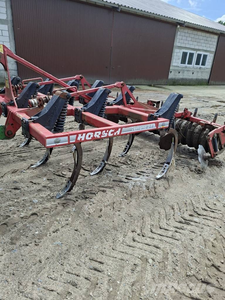 Horsch Terrano 3 FX Kultivatori