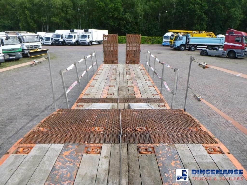 King 3-axle semi-lowbed trailer 44T + ramps Low loader-semi-trailers