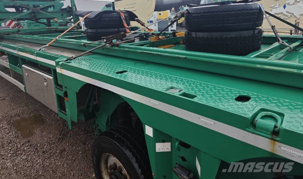 Broshuis 3AOU-48PL/4-15 Blade Trailers 70m long! Diepladers