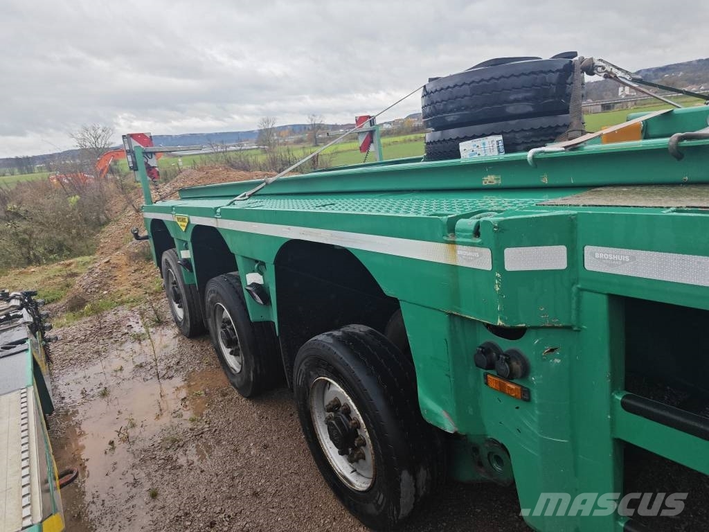 Broshuis 3AOU-48PL/4-15 Blade Trailers 70m long! Diepladers