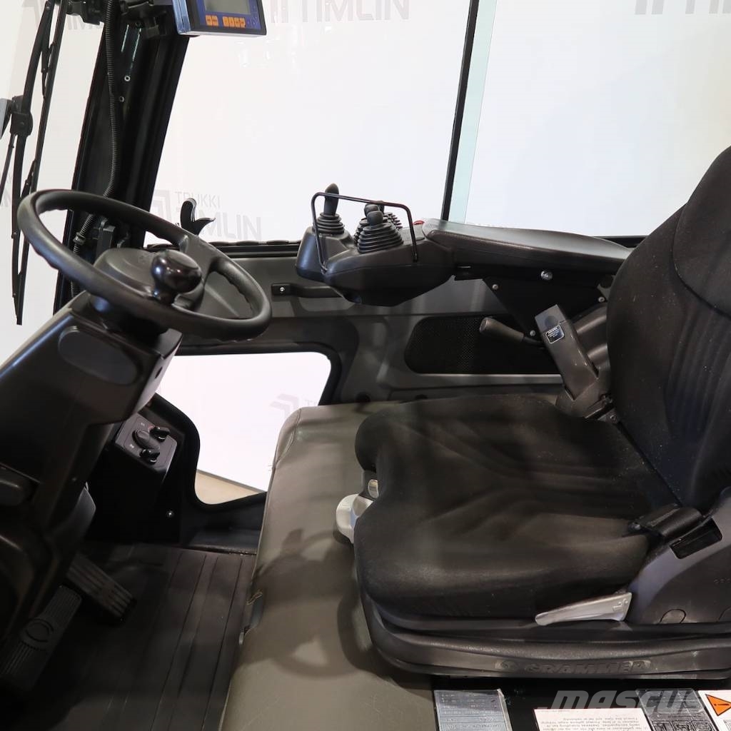 Toyota 8FBMT30, uusi akku El gaffeltrucks